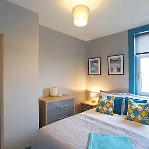 Guest house Elland Road, Leeds (West Yorkshire)
